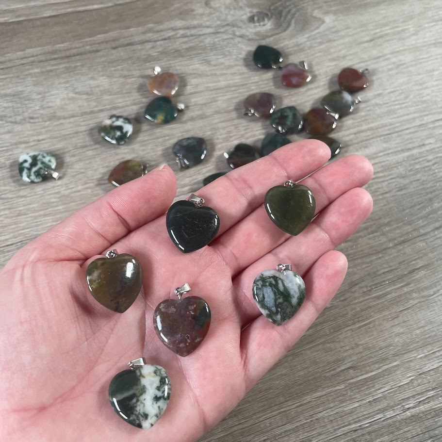 20mm Gemstone Heart Pendants – Bulk Wholesale Jewelry