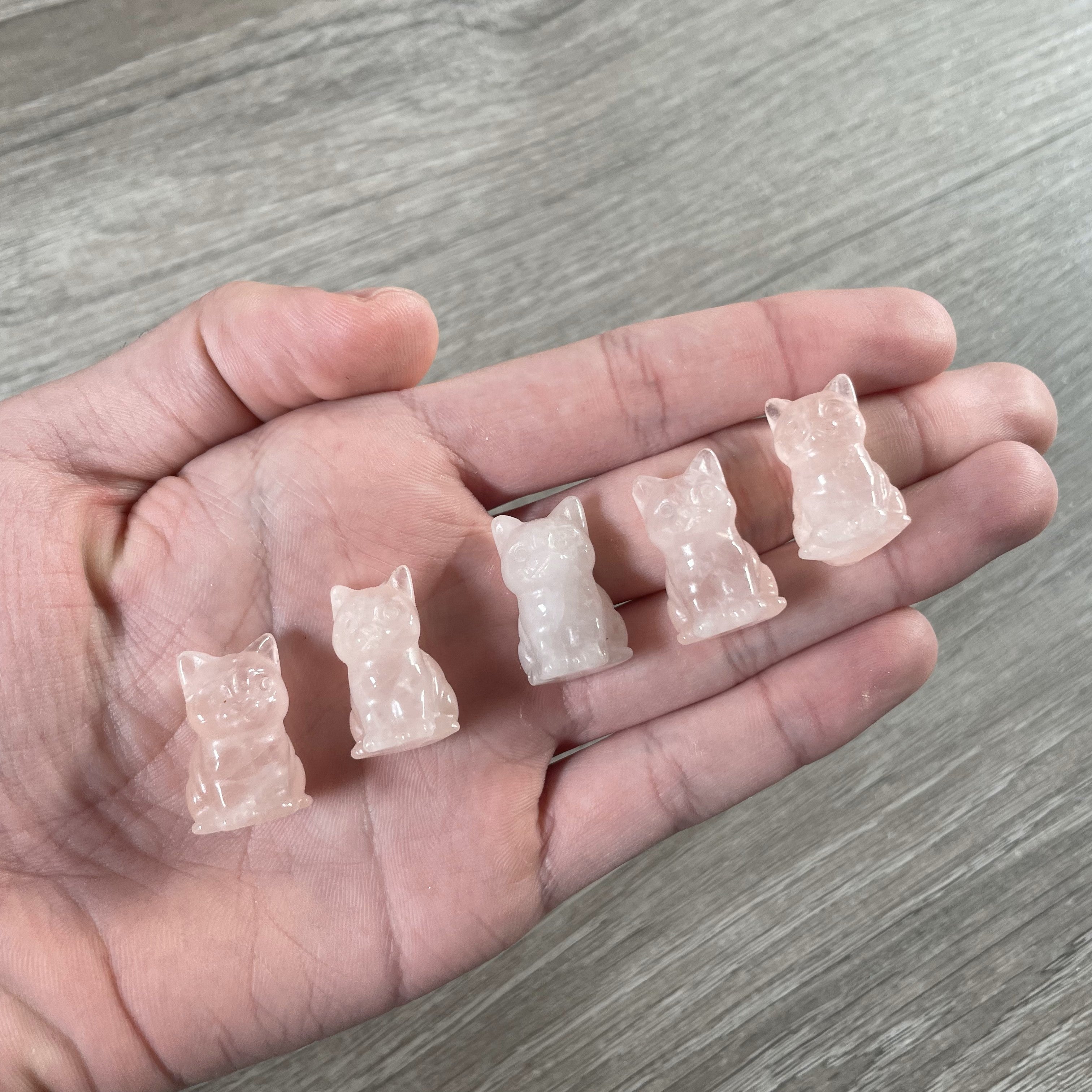Rose Quartz Small crystal cat statue for gift stores