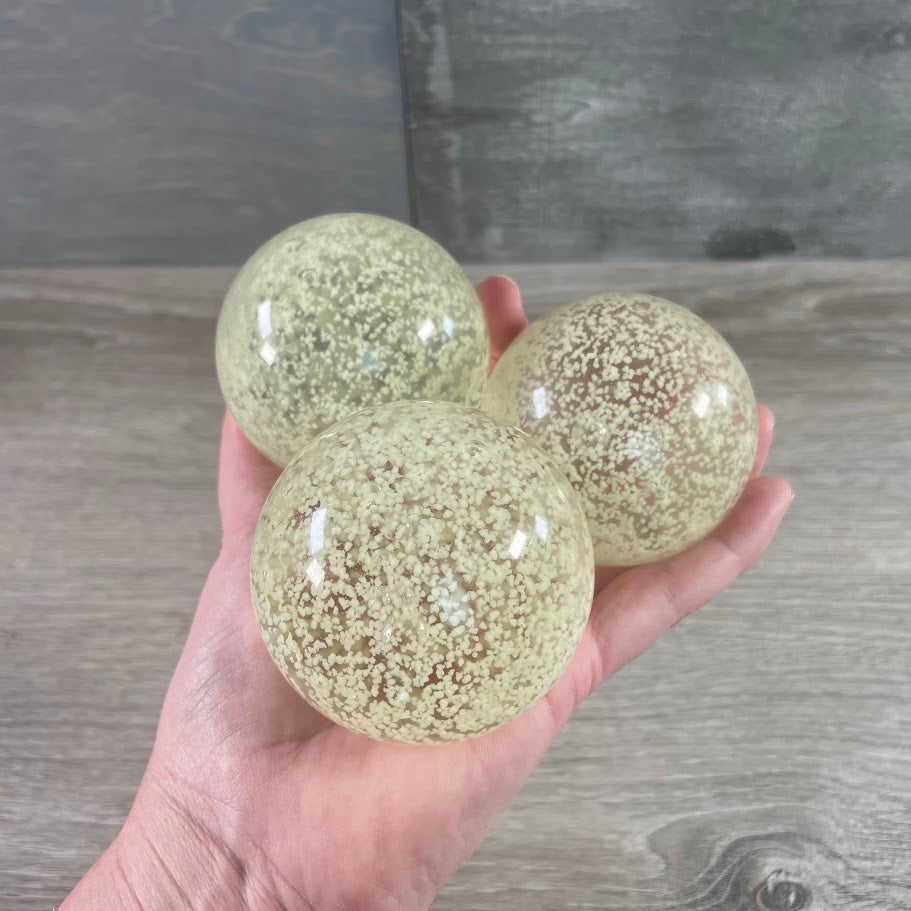Glow in the Dark Glass Ball – for Retailers & Gift Shops