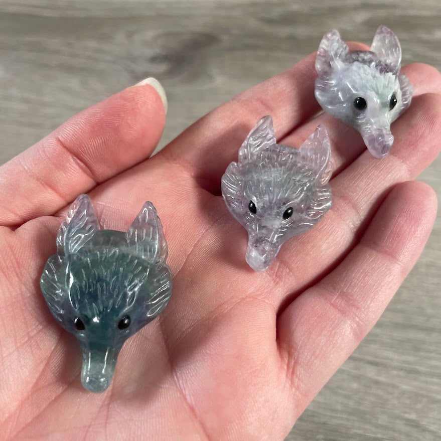 Fluorite carved crystal fox pendant for bulk orders