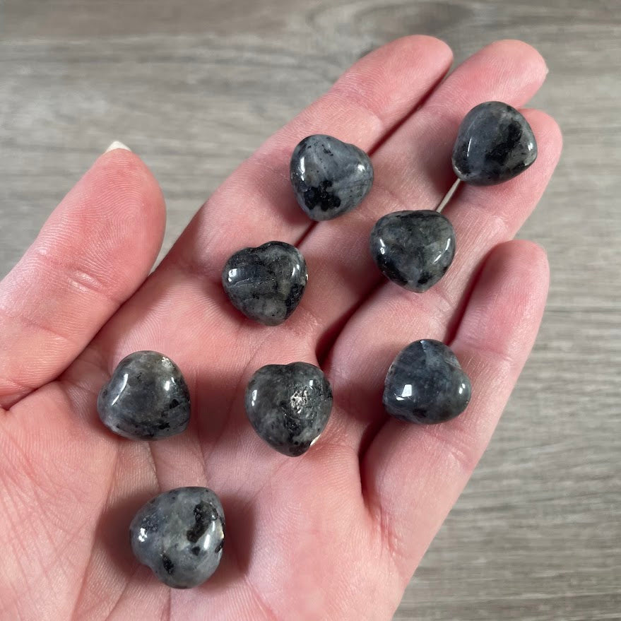 lavarkite small grey pocket hearts