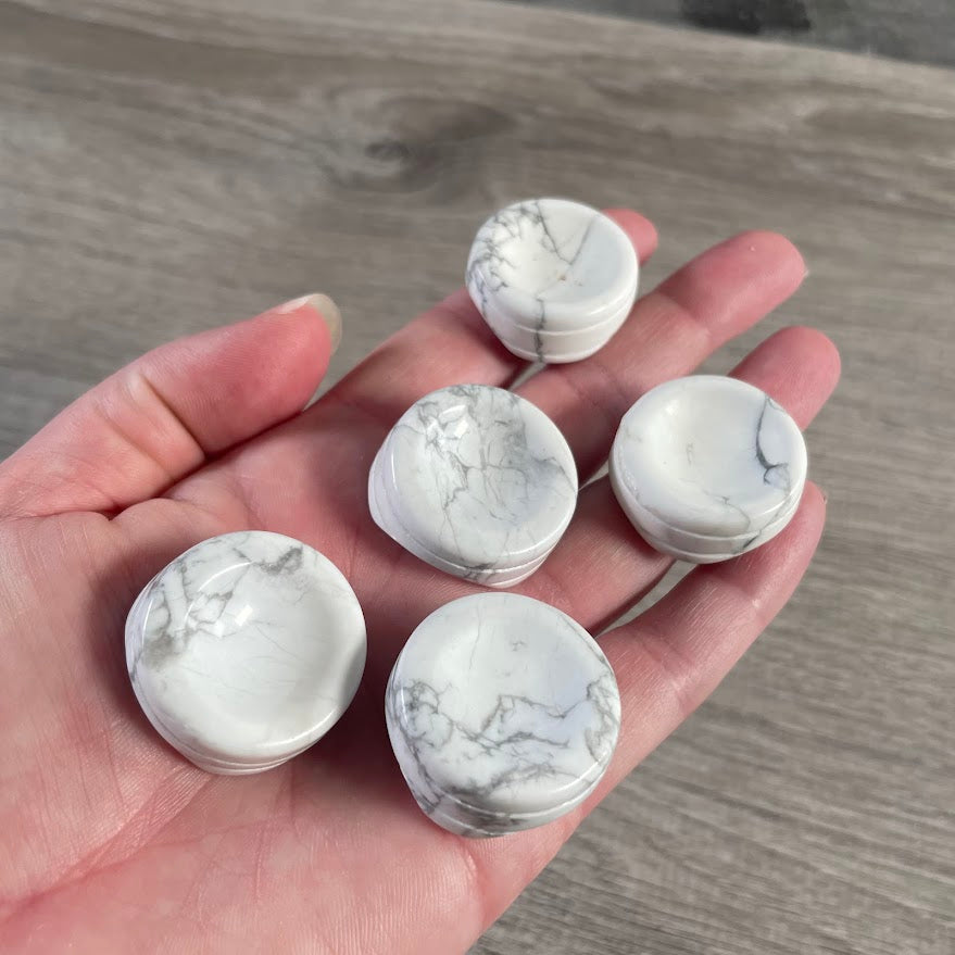 Howlite crystal shop display stand