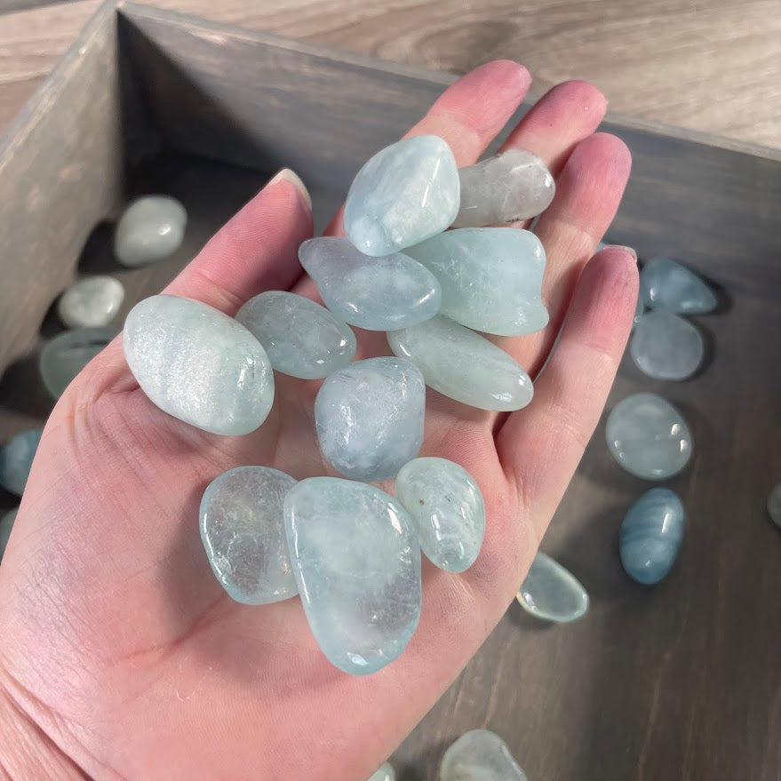 tumbled gemstones wholesale aquamarine