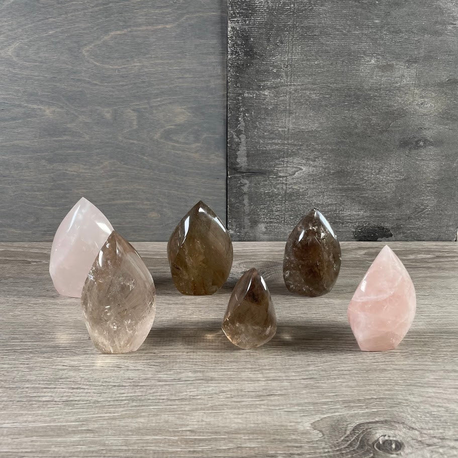 Smoky quartz and rose quartz bulk crystal flames