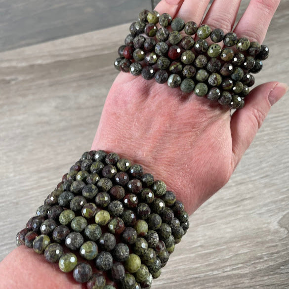 Polyhedral Gemstone Bracelet 8mm – Assorted Crystals for Retail and Gift Shops