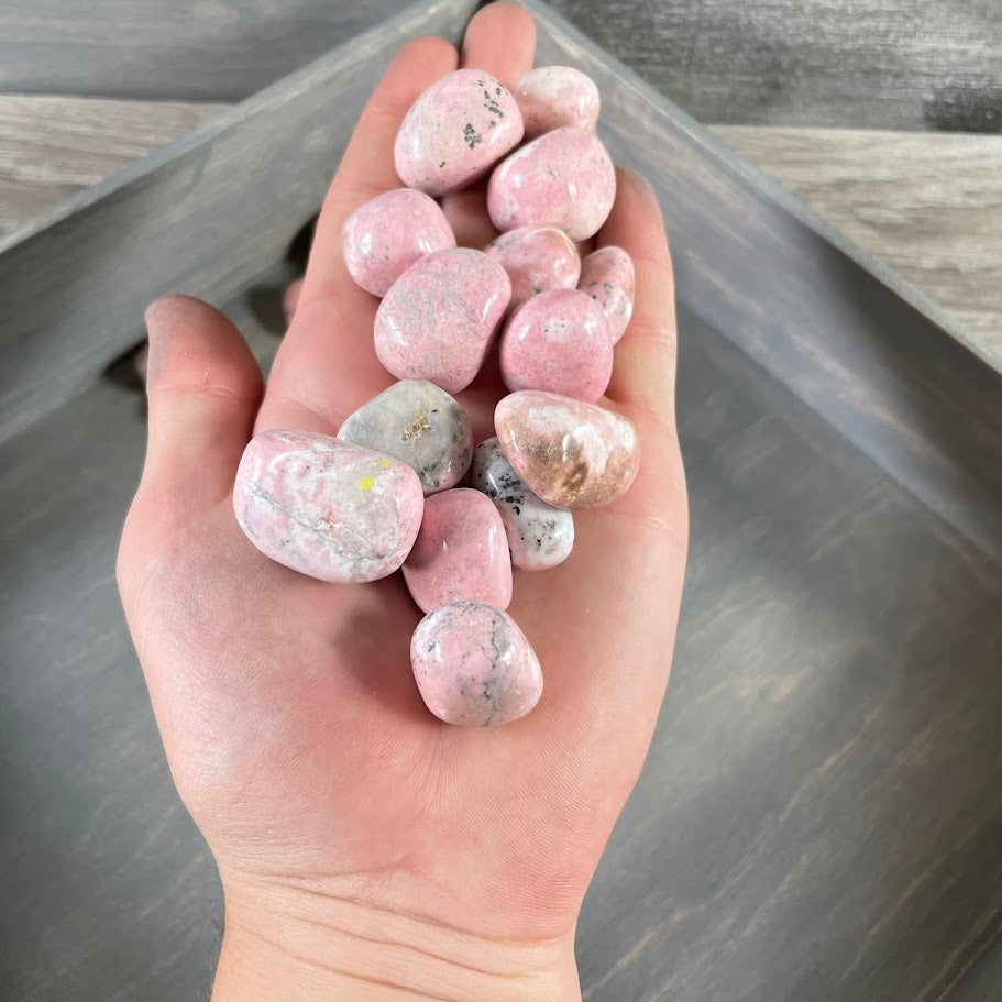 Bulk Rhodonite crystals for metaphysical shops