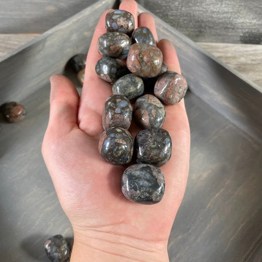 Que Sera Sera tumbled stones 1 pound bulk wholesale