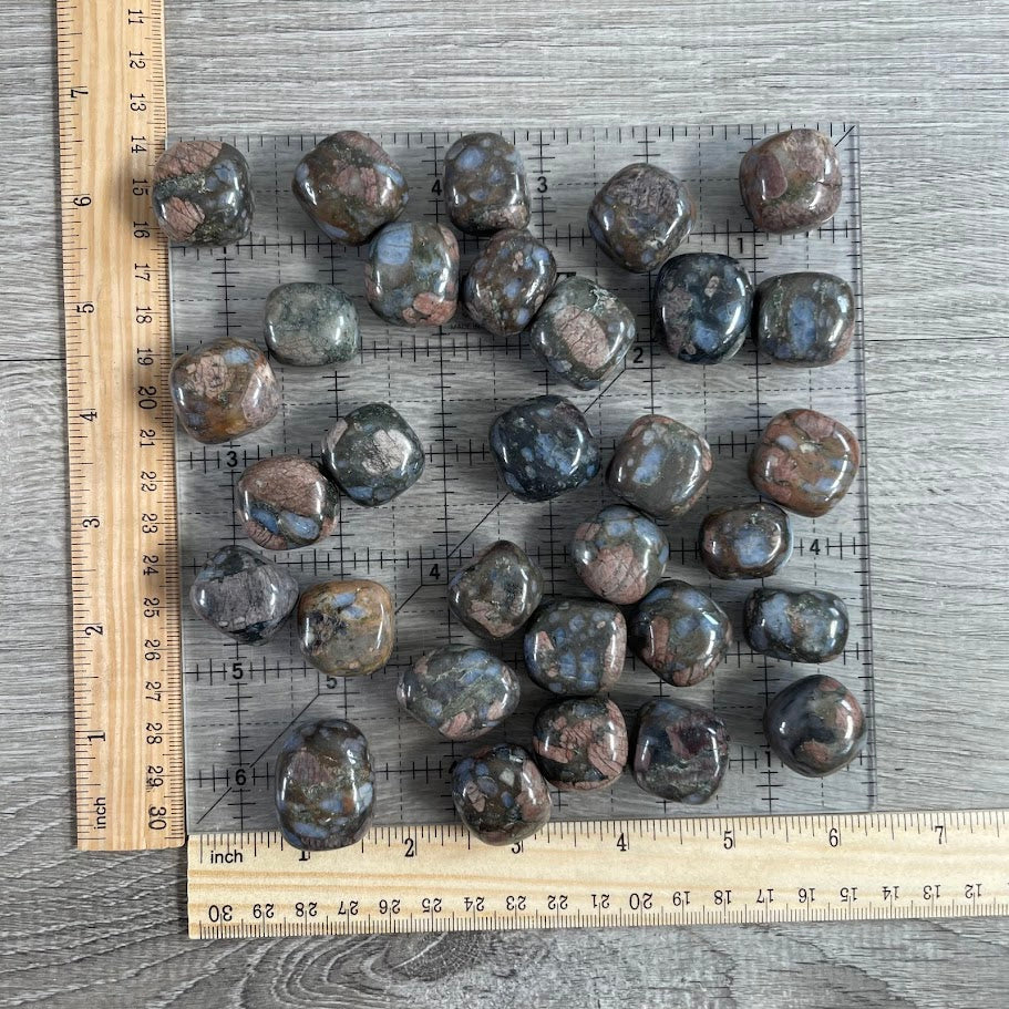 Que Sera Sera crystal stones for retailers and gift shops