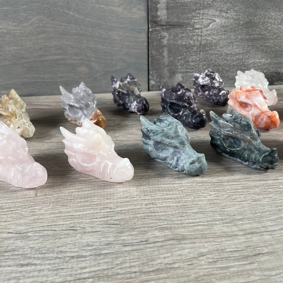 wholesale crystal skulls dragon shape assorted natural stones