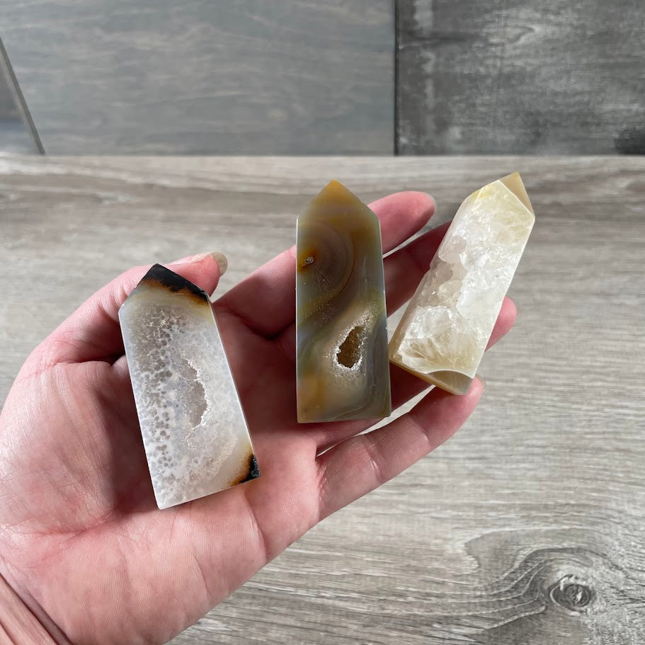 gift shop crystal gemstone obelisk