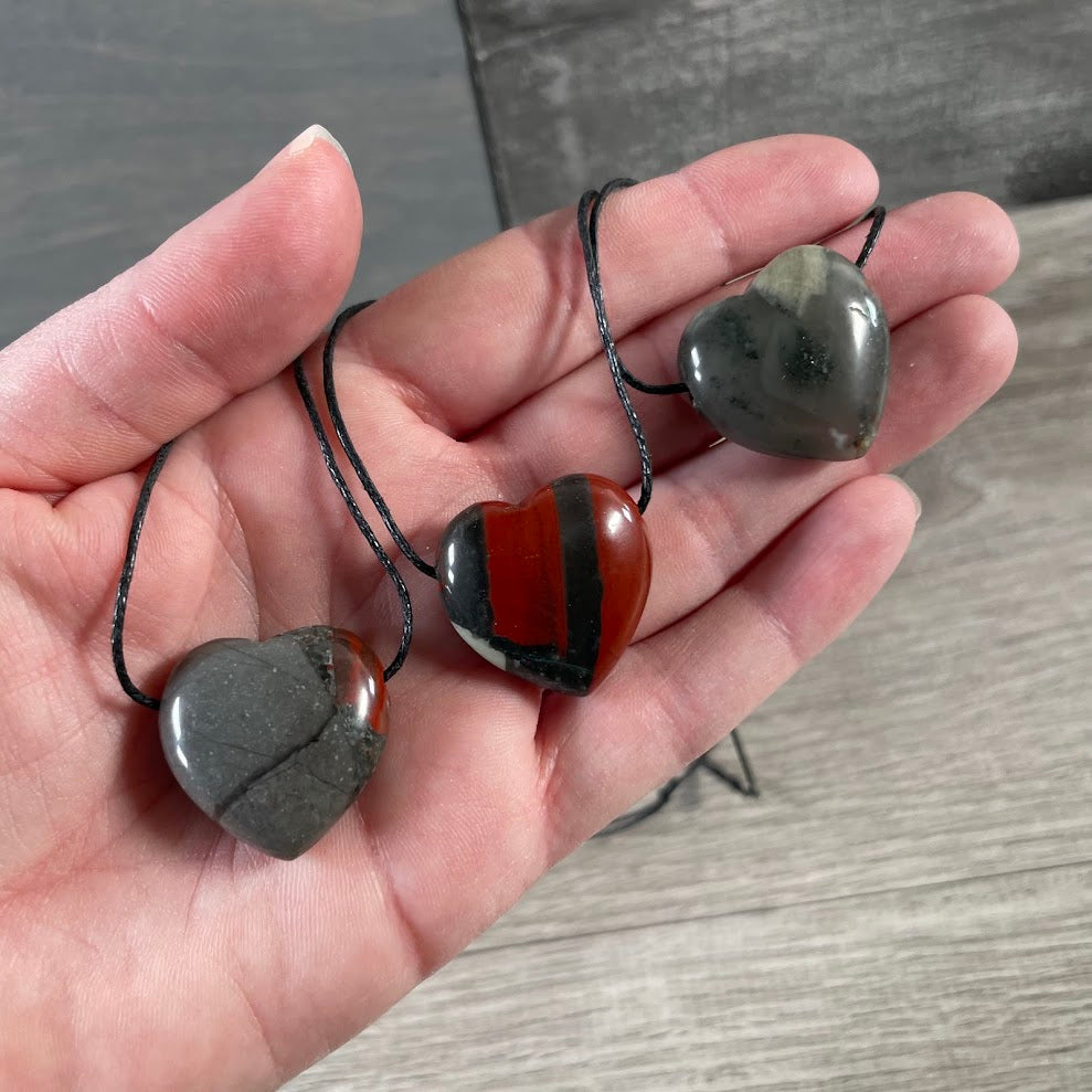 African Bloodstone gemstone heart pendants wholesale