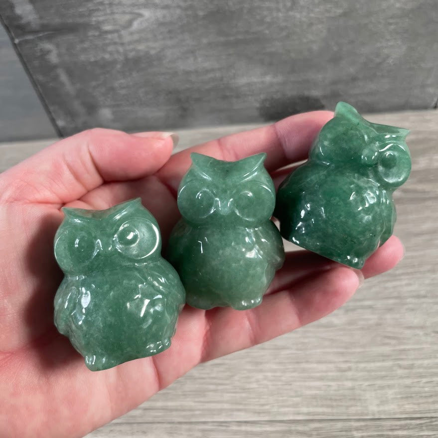 Green Aventurine medium carved crystal owl animal statue for gift shop supply