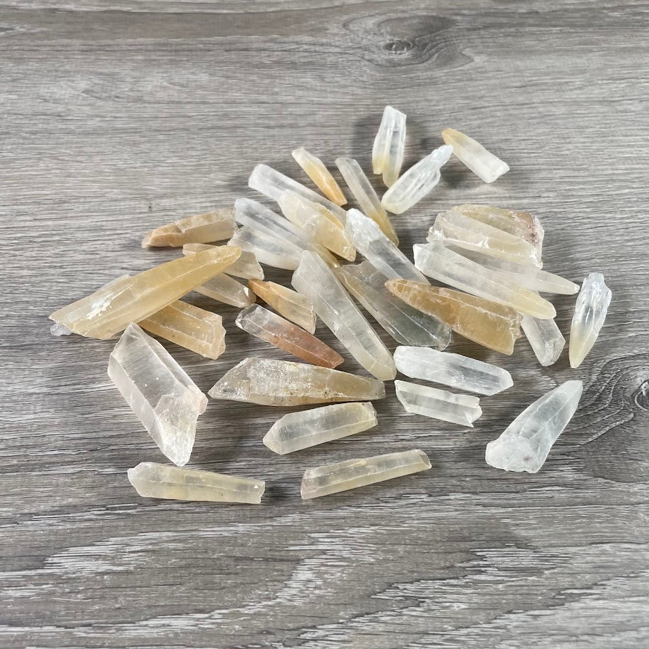 Close-up of Rabbit Hair Quartz Points wholesale crystals