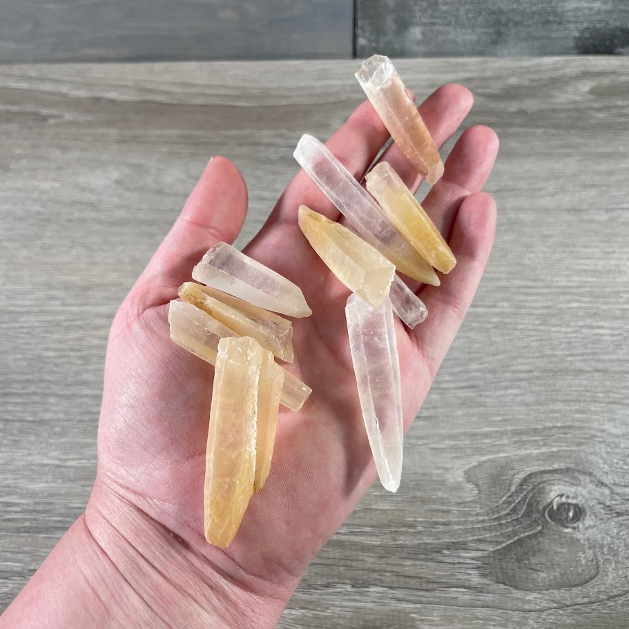 Rabbit Hair Quartz Points natural crystal inclusions bulk wholesale