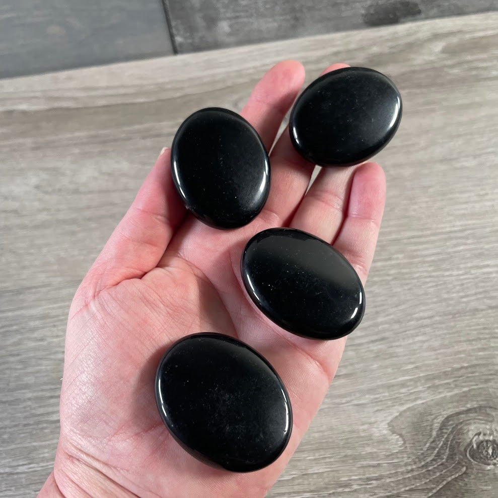 Gemstone Palm Stones 45mm – Bulk Crystal Supplies