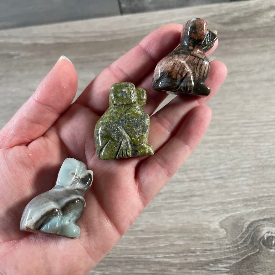 Carved gemstone dog statue wholesale
