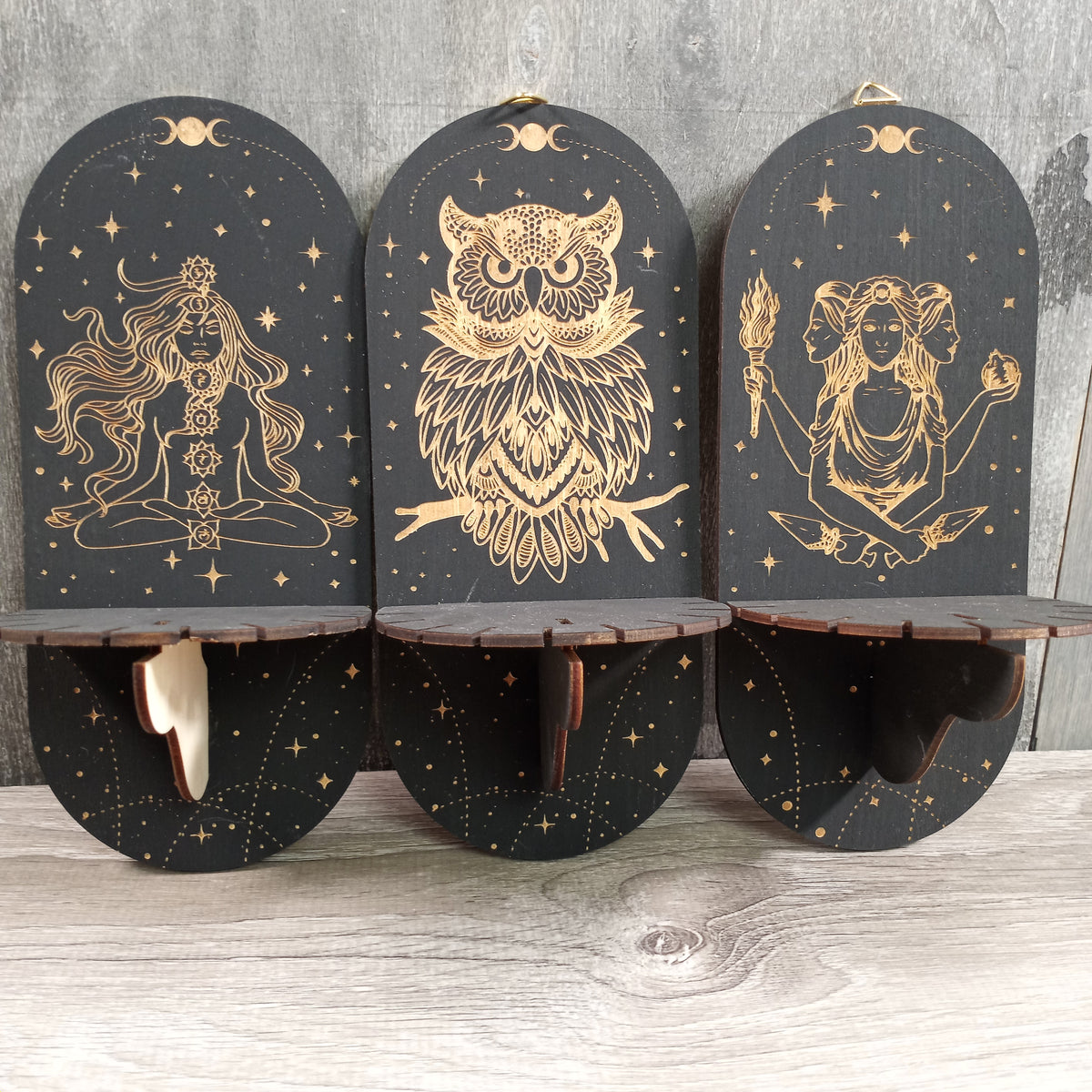 Wooden pendulum display accessory for spiritual boutiques and crystal retailers