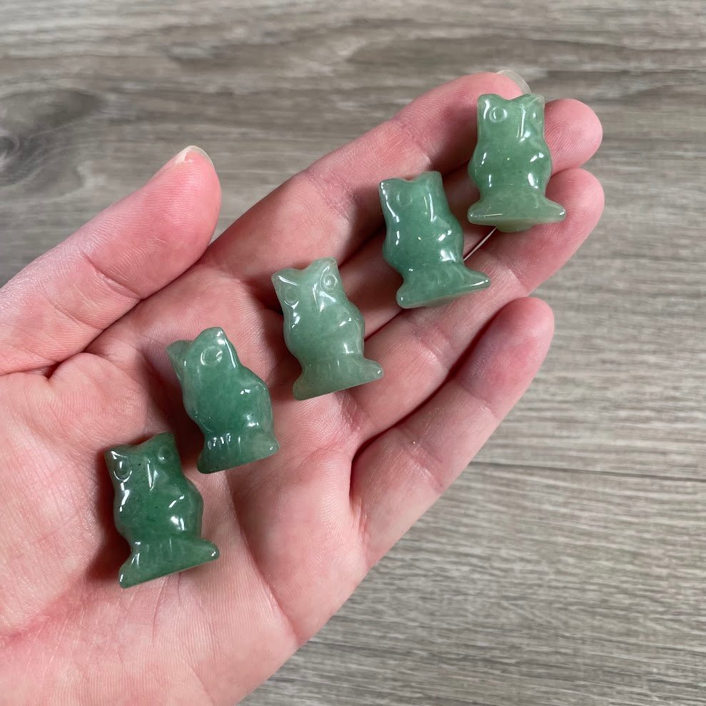 Aventurine owl statue gemstone collectibles for spiritual shops