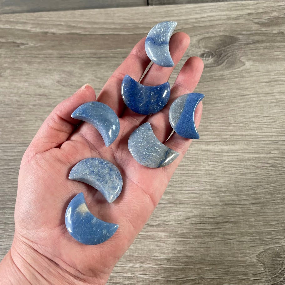 Wholesale gemstone moon carvings for retailers blue quartz