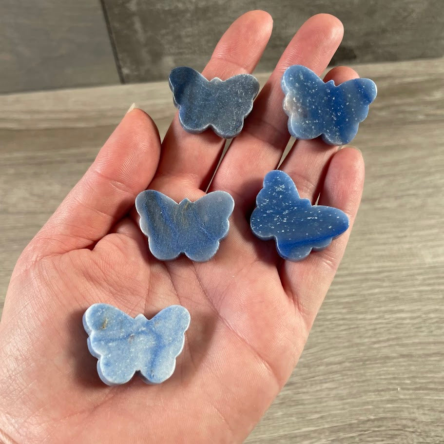 Small crystal butterfly figurine wholesale natural blue quartz stone carving