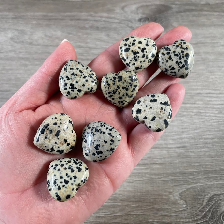 1-inch dalmatian jasper puffy crystal heart polished gemstone for wholesale crystal stores