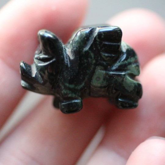Kambaba Jasper flying pig metaphysical carvings