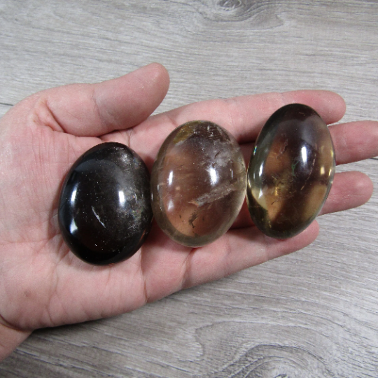 Smoky Quartz Wholesale Crystal Palm Stones for Energy Balancing