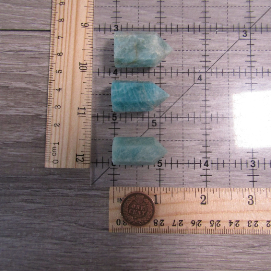 Small Gemstone Obelisk Points for Wire Wrapping or Gridding