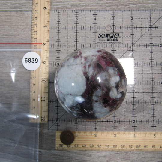 display size tourmaline quartz
