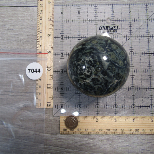 Kambaba Jasper Sphere – Large Display Size for Crystal Shops