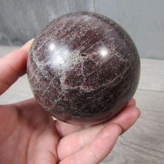 Garnet Sphere Crystal for Wholesale Retailers