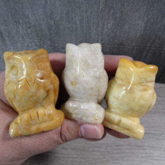yellow quartz medium crystal owl for spiritual shops
