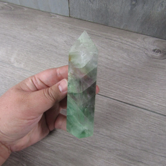 wholesale crystals for retailers