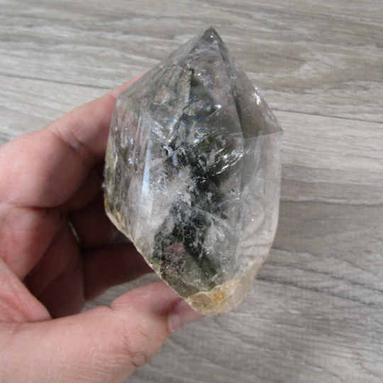 Chlorite Garden Quartz Point crystal for crystal shops