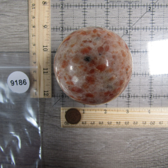 Bulk sunstone gemstone spheres for spiritual decor
