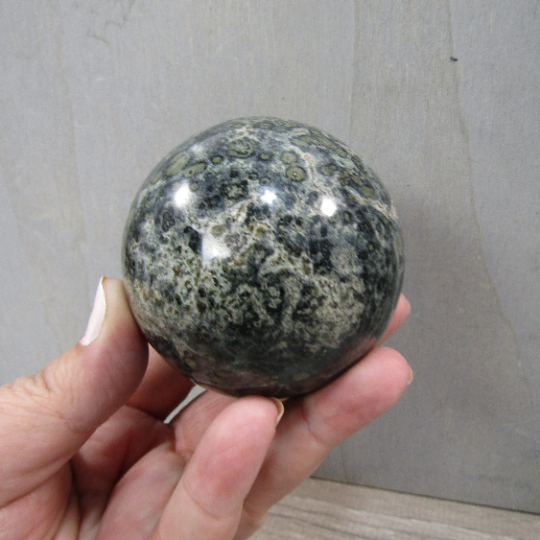 Kambaba Jasper Sphere – Large Display Size for Crystal Shops