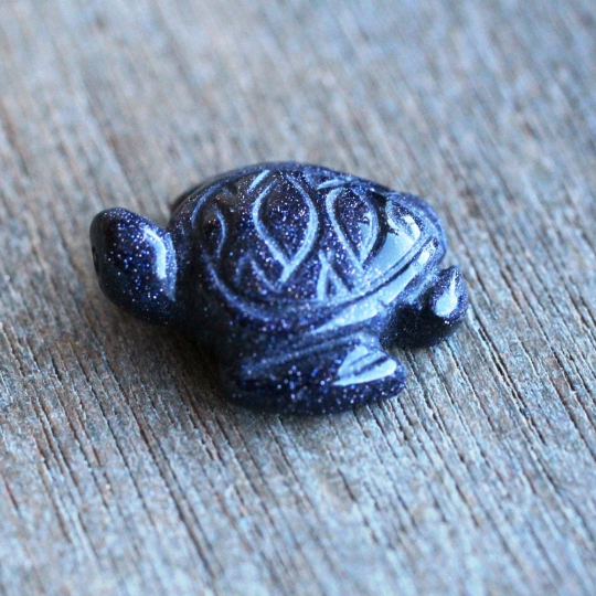 blue goldstone small crystal carvings