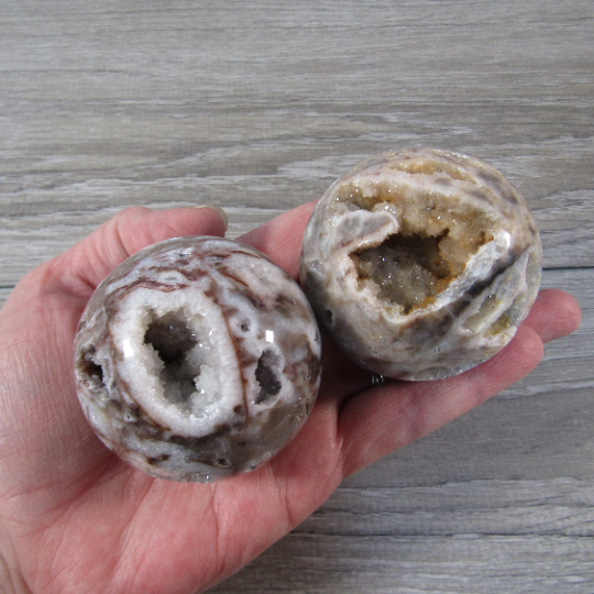 Gemstone Sphere by the Inch – Bulk Crystal Spheres