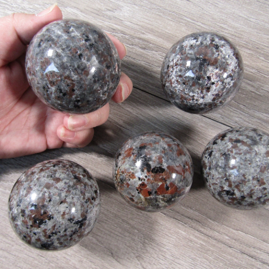 Gemstone Sphere by the Inch – Bulk Crystal Spheres