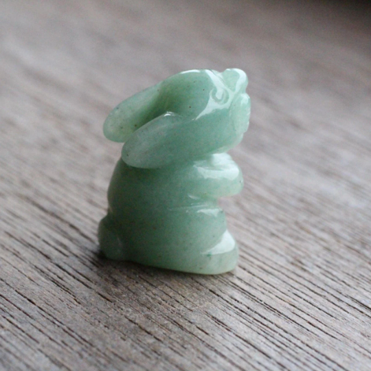 aventurine feng shui small bunny figurine