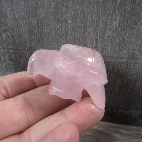 rose quartz crystal eagle statue with natural stone for rock shops