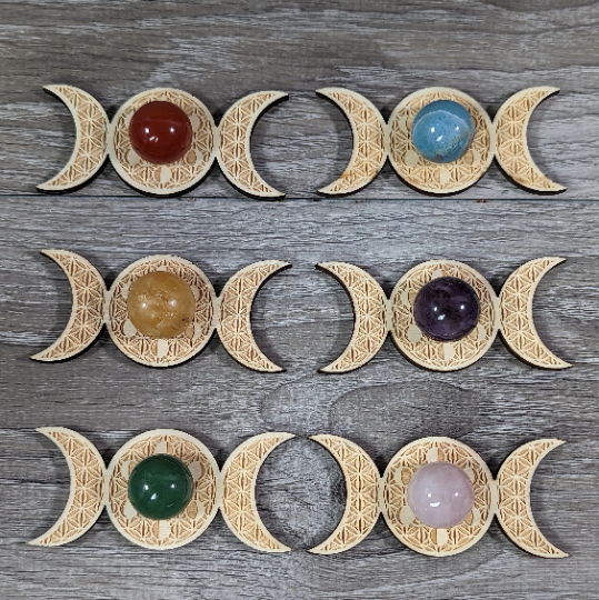 Double crescent moon small sphere display