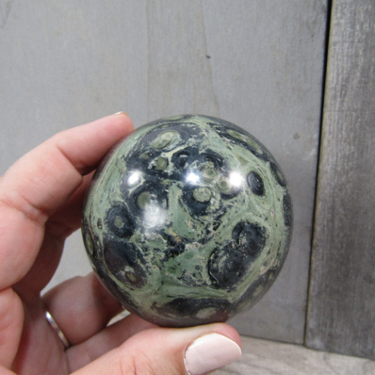 Kambaba Jasper Sphere – Large Display Size for Crystal Shops