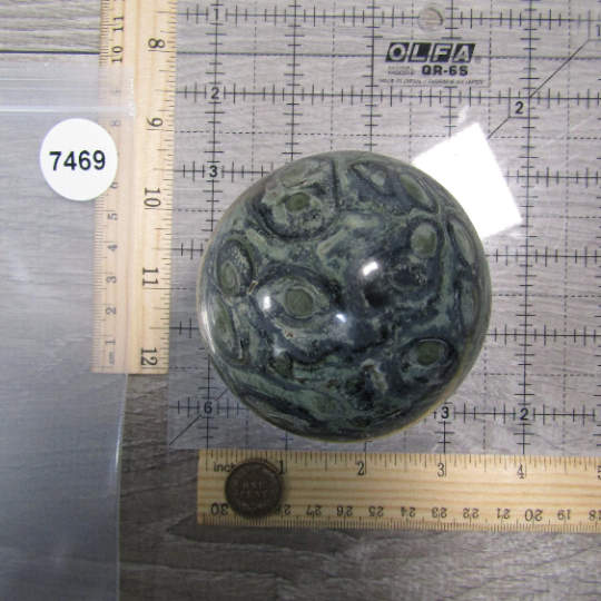 Kambaba Jasper Sphere – Large Display Size for Crystal Shops