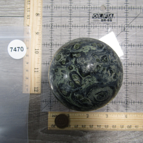 Kambaba Jasper Sphere – Large Display Size for Crystal Shops