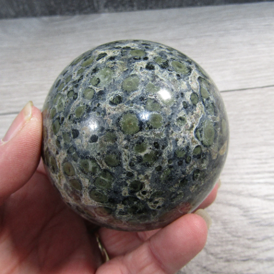 Kambaba Jasper Sphere – Large Display Size for Crystal Shops