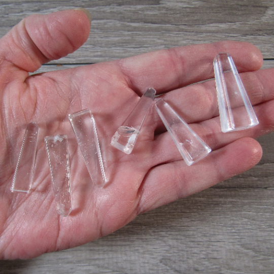 Small Gemstone Obelisk Points for Wire Wrapping or Gridding