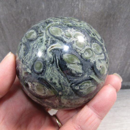 Kambaba Jasper Sphere – Large Display Size for Crystal Shops