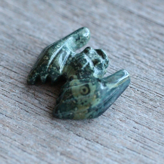 kambaba jasper small bat figurines for crystal shops