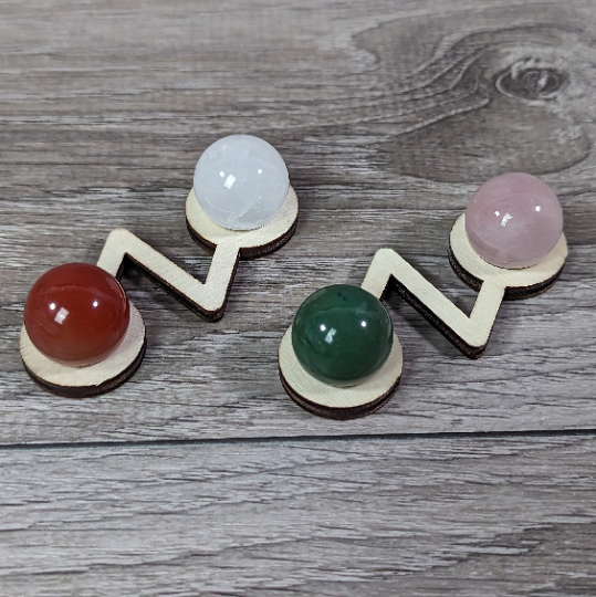 zed gift store crystal display